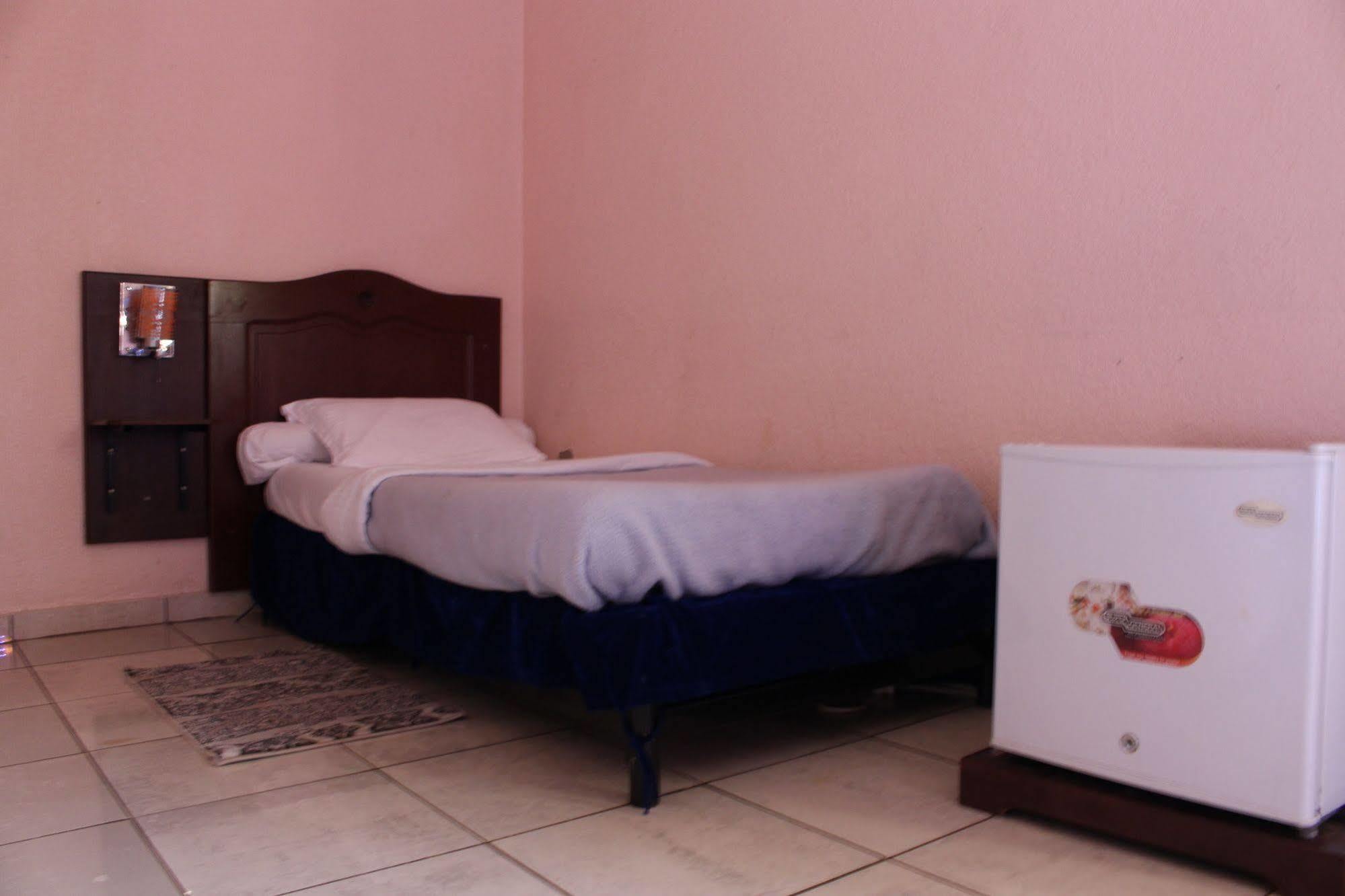 Prestige Hotel Yaounde Luaran gambar